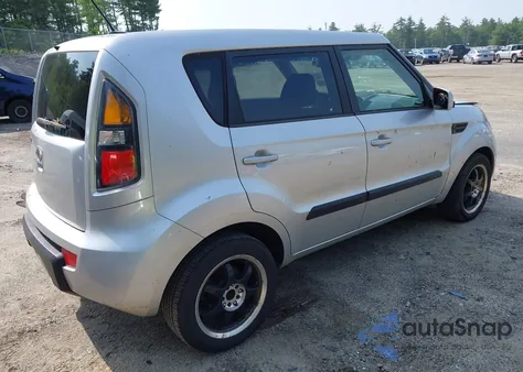2011 Kia Soul + z USA, uszkodzony, nr VIN KNDJT2A21B7704886